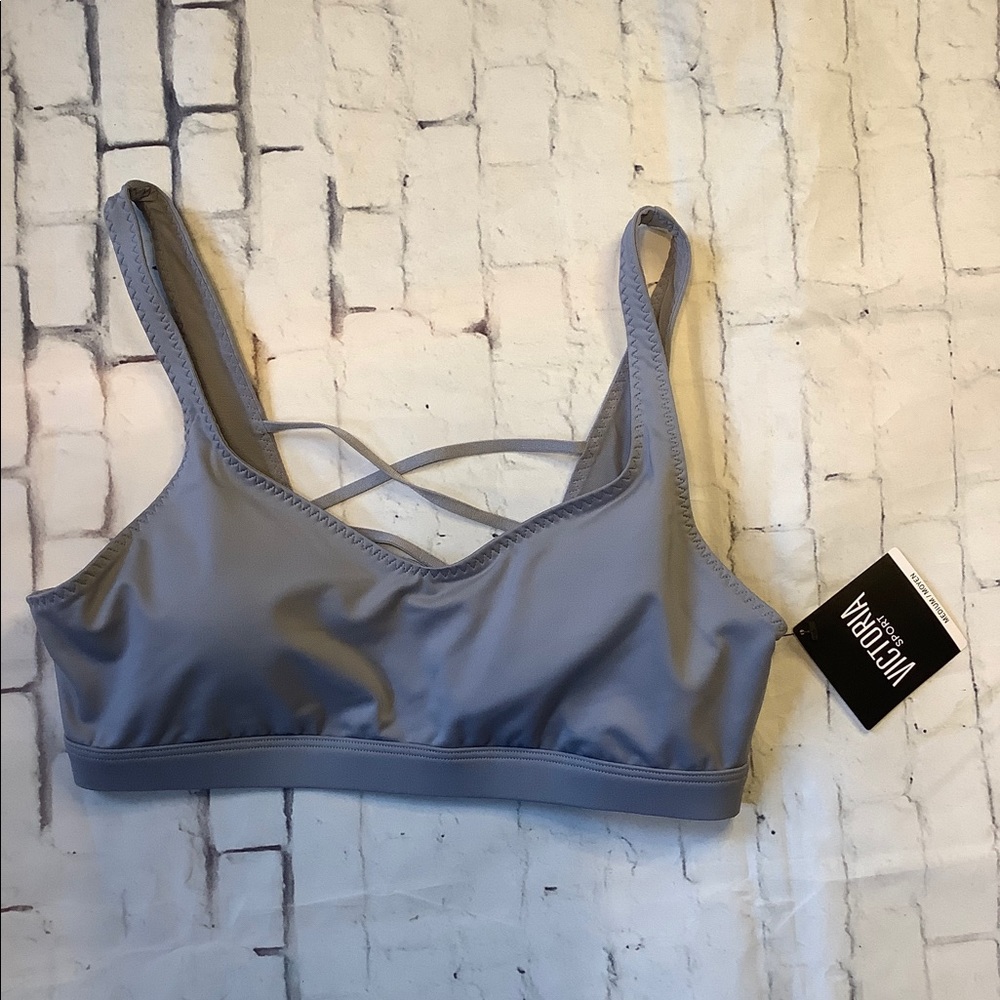 Victoria secret sport bra medium gray wireless pull on moisture wicking